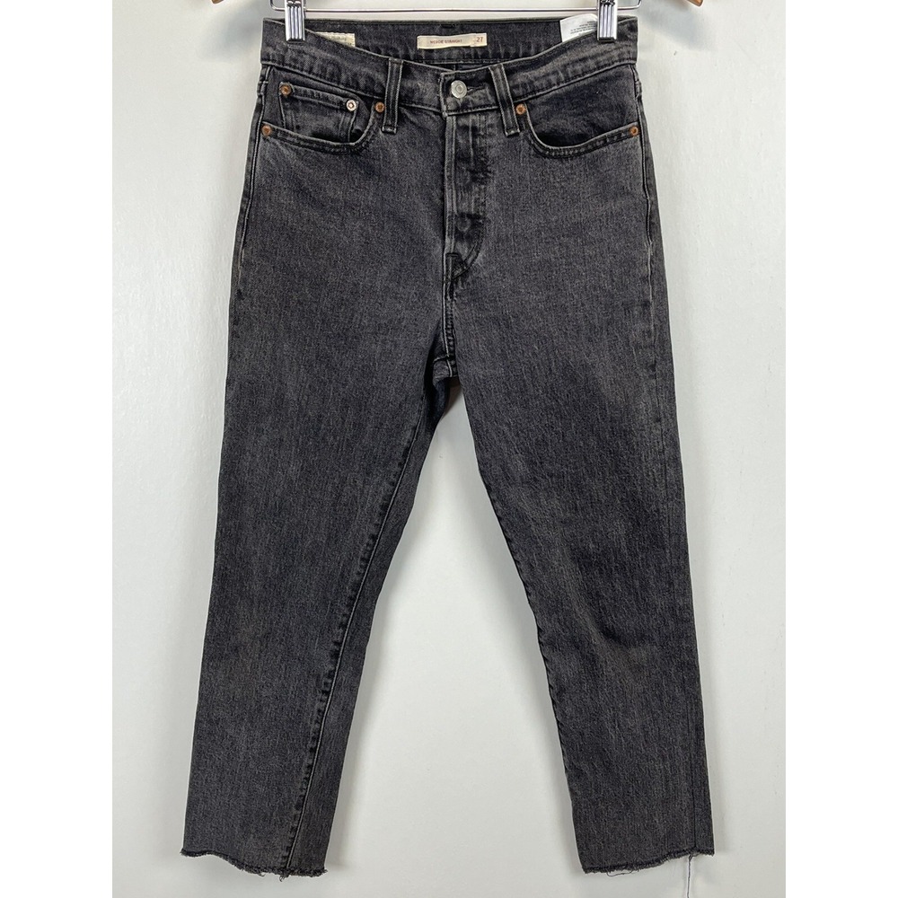 Womens Levis Wedgie Straight Jeans Sz 27 VGUC Raw Hem Button Fly